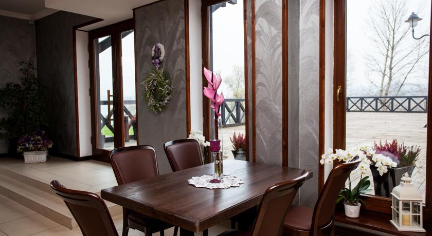Trzy Korony Boutique Hotel&Spa Piwne Pulawy Exterior photo